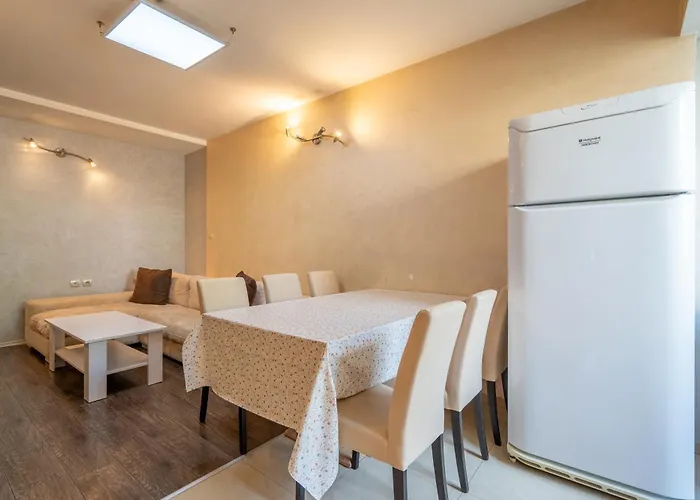 3 Bedroom South Park With Free Parking