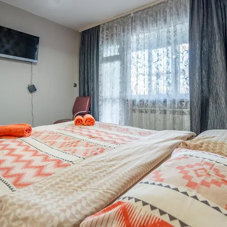 Apartment 3 Bedroom South Park With Free Parking