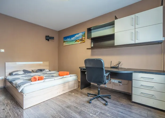 3 Bedroom South Park With Free Parking Apartamento